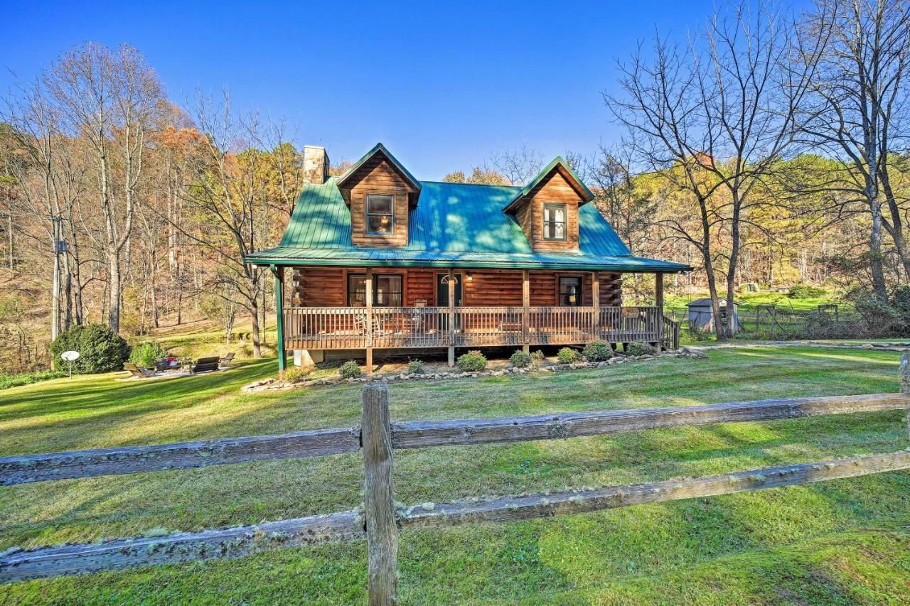 Creekside Bryson City Cabin With Private Hot Tub Exterior photo